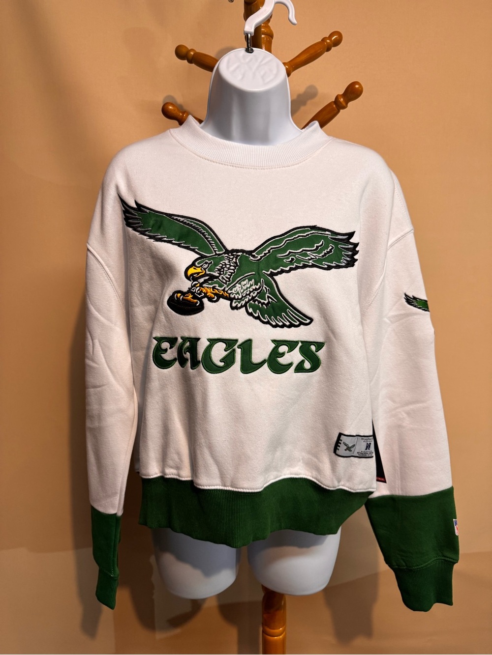 Women’s Philadelphia Eagles Graphic Official NFL Crewneck Sweatshirt Size Medium